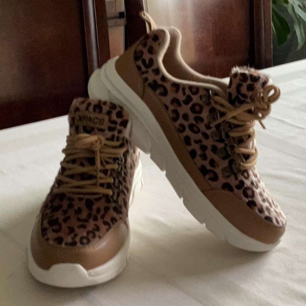 XPACS Animal Print Women’s Orthopedic Walking Shoes Plantar